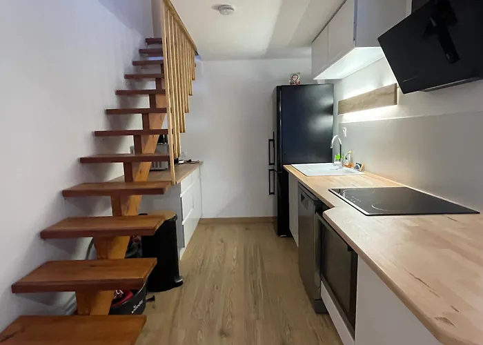 Апартаменты Superbe T2 De 60m2, Emplacement Ideal ! *